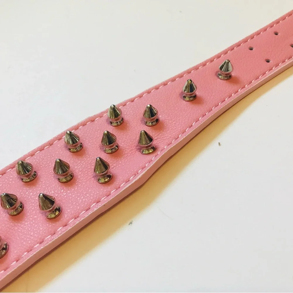 NWT Pink STUDDED SPIKED LEATHER DOG COLLAR. 21” X 2” Adjustable.